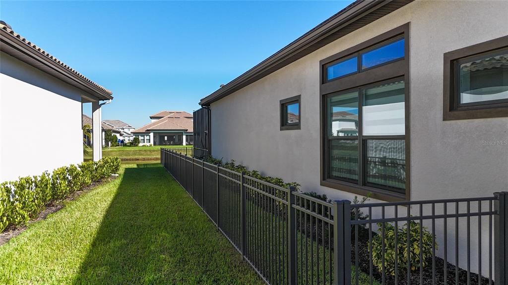 For Sale: $1,249,000 (3 beds, 3 baths, 3045 Square Feet)