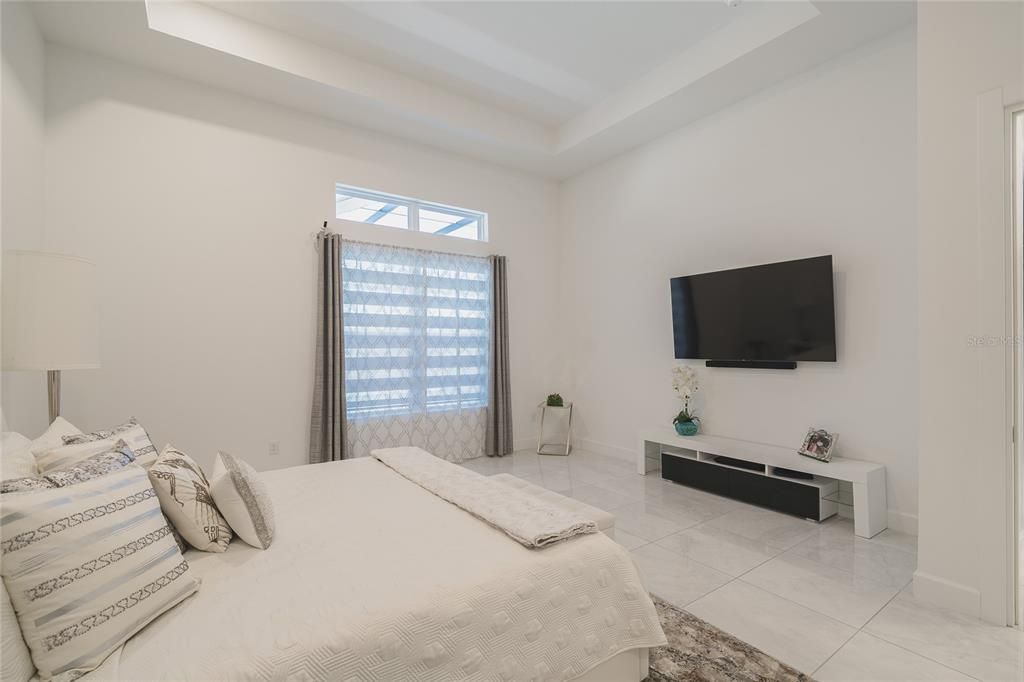 For Sale: $1,249,000 (3 beds, 3 baths, 3045 Square Feet)