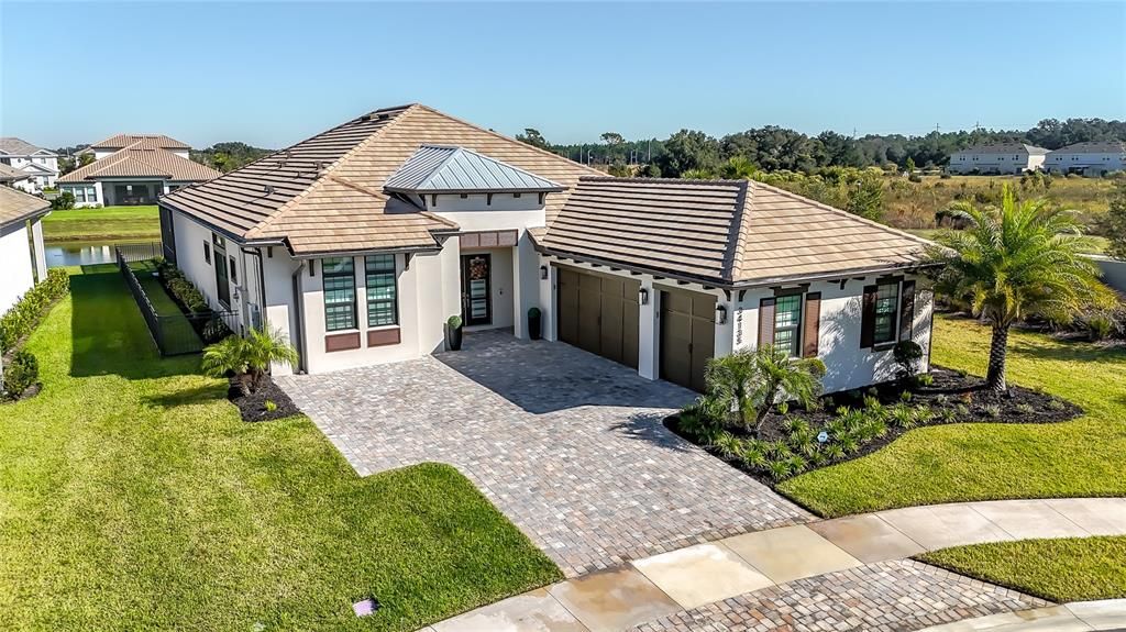 For Sale: $1,249,000 (3 beds, 3 baths, 3045 Square Feet)