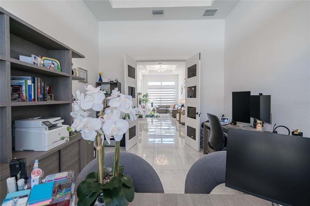 For Sale: $1,249,000 (3 beds, 3 baths, 3045 Square Feet)