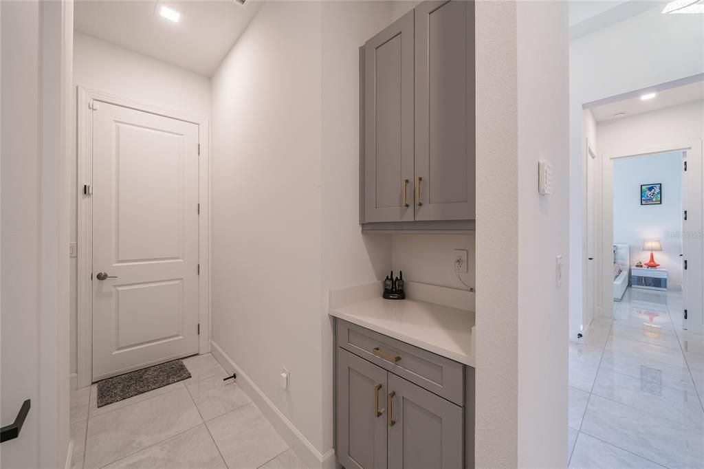 For Sale: $1,249,000 (3 beds, 3 baths, 3045 Square Feet)