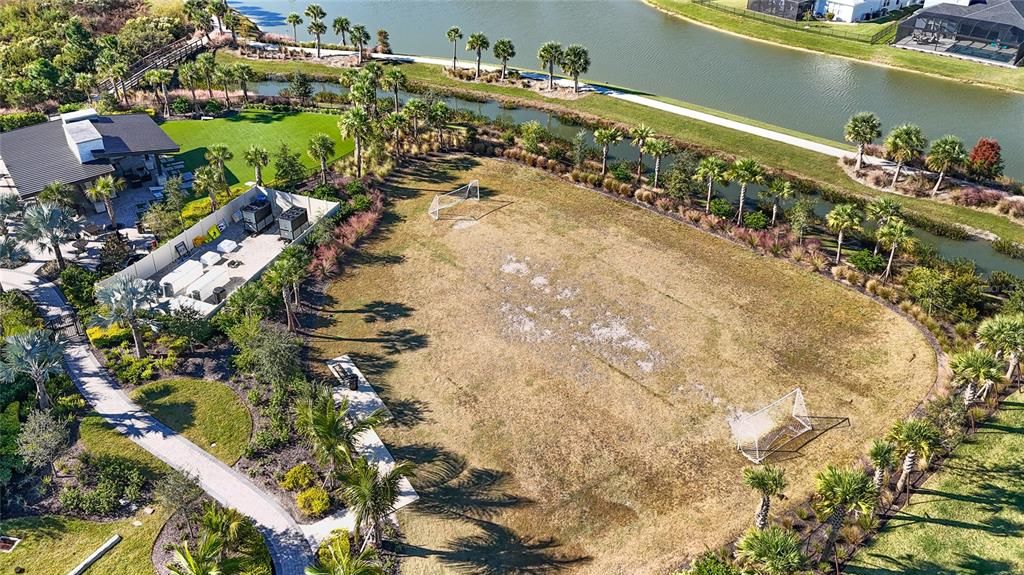 For Sale: $1,249,000 (3 beds, 3 baths, 3045 Square Feet)