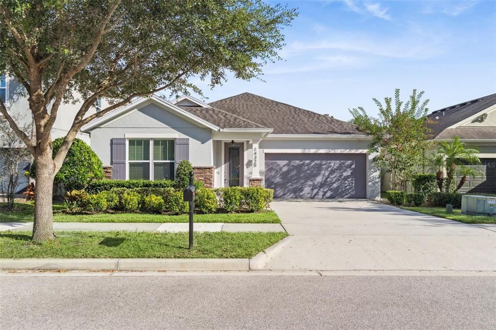 Active With Contract: $625,000 (4 beds, 3 baths, 2218 Square Feet)