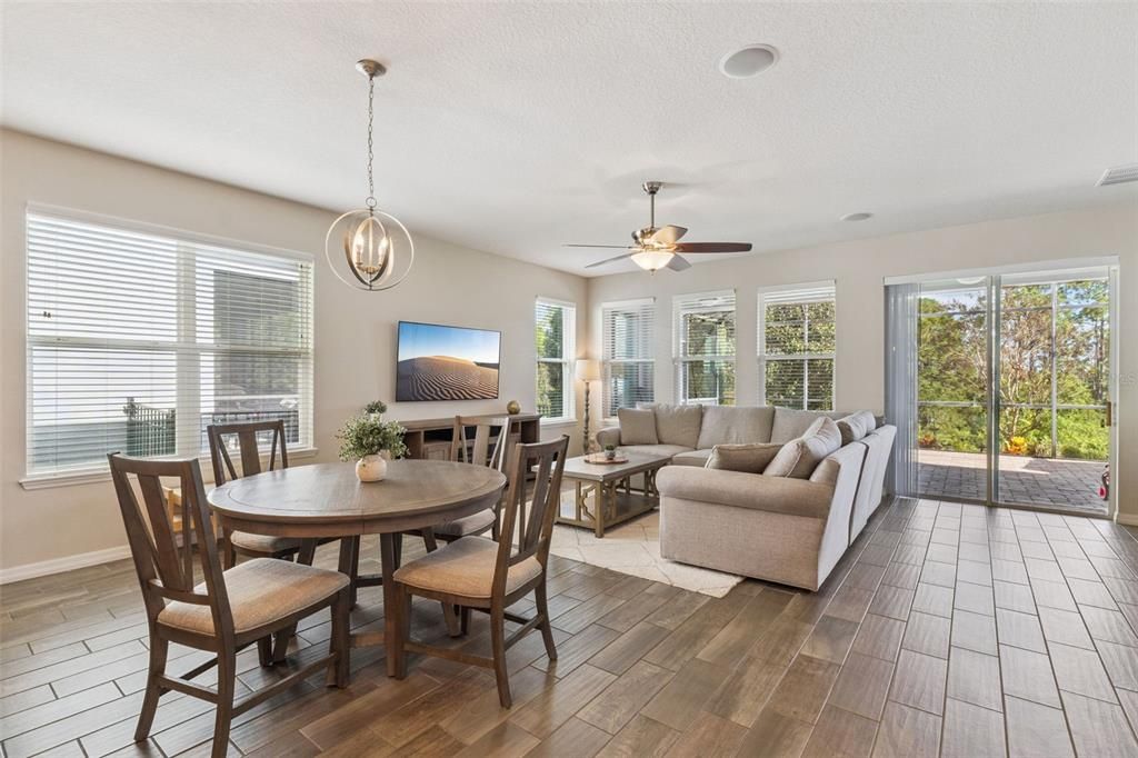 Active With Contract: $625,000 (4 beds, 3 baths, 2218 Square Feet)