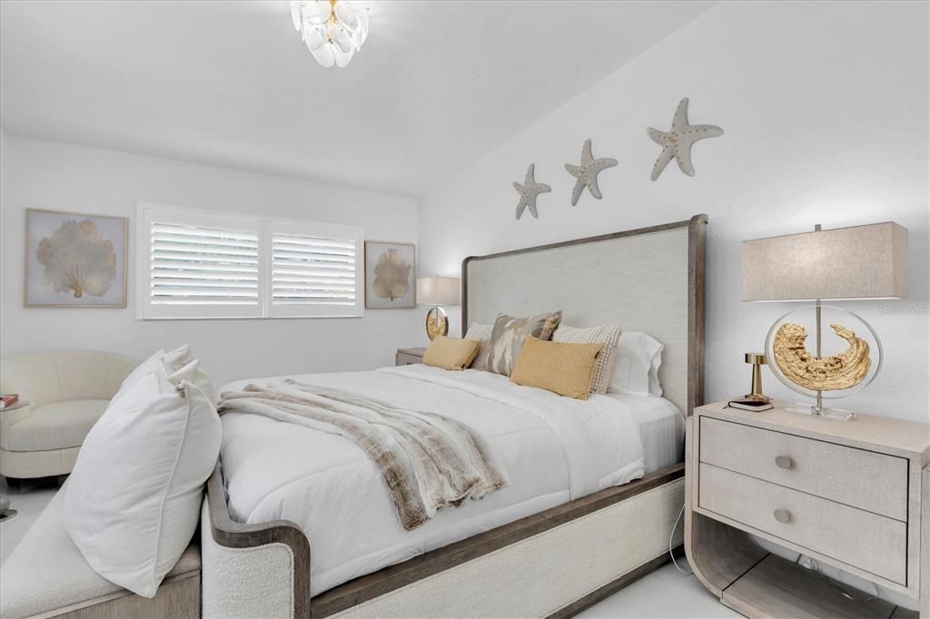 For Sale: $1,149,000 (4 beds, 2 baths, 1812 Square Feet)