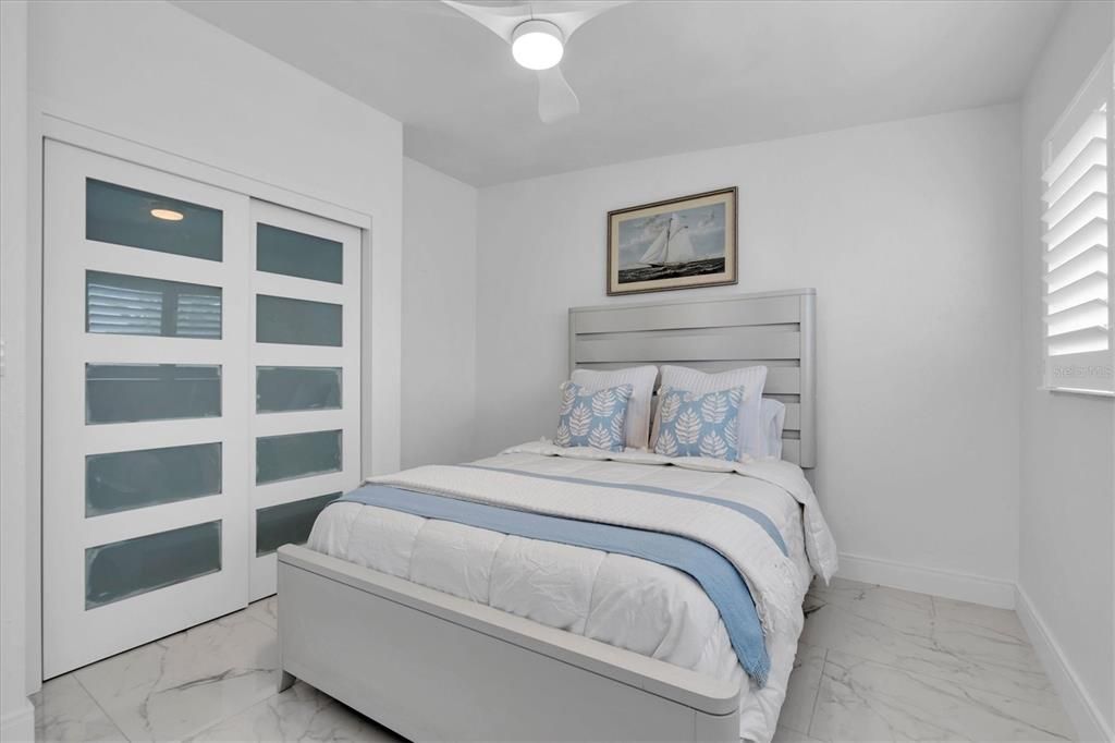 For Sale: $1,149,000 (4 beds, 2 baths, 1812 Square Feet)