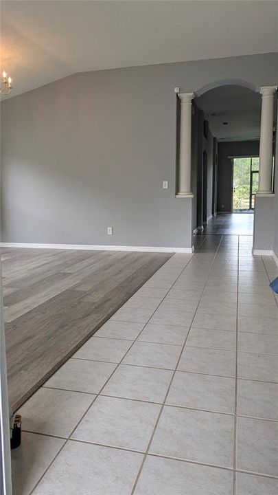 For Rent: $3,100 (4 beds, 2 baths, 2091 Square Feet)