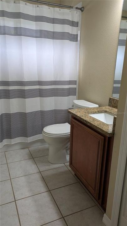 For Rent: $3,100 (4 beds, 2 baths, 2091 Square Feet)