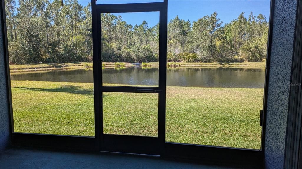 For Rent: $3,100 (4 beds, 2 baths, 2091 Square Feet)