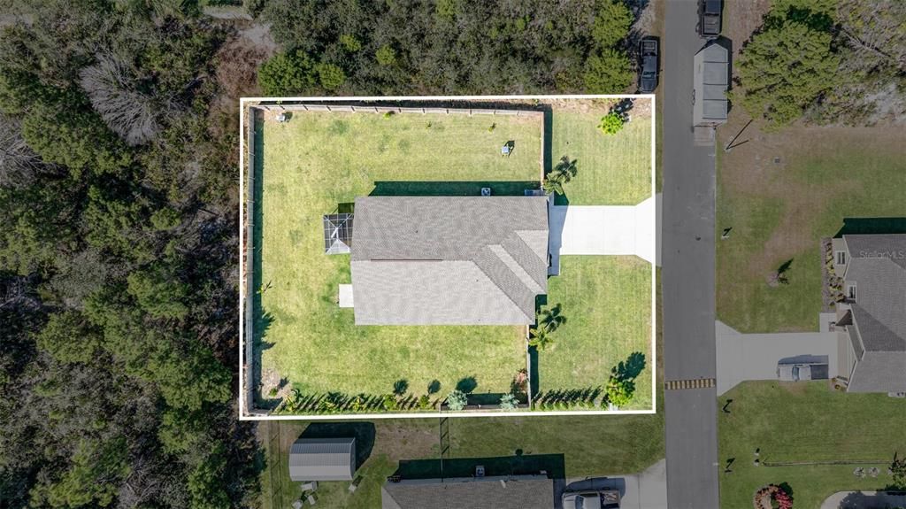 待售: $335,000 (4 贝兹, 2 浴室, 1946 平方英尺)