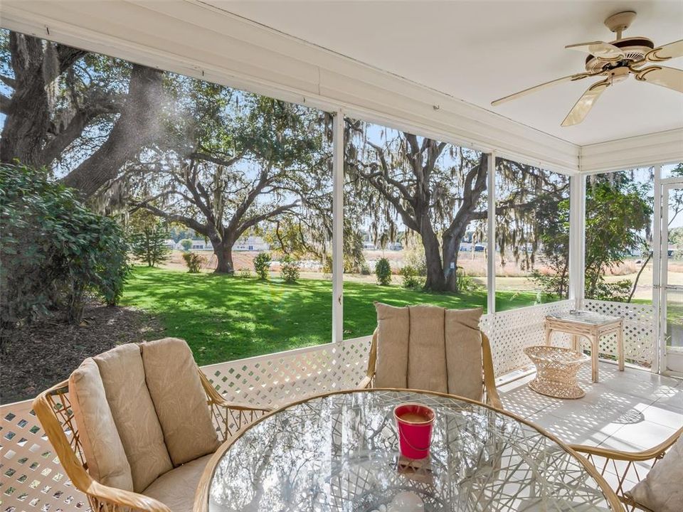 En Venta: $309,000 (2 camas, 2 baños, 1360 Pies cuadrados)