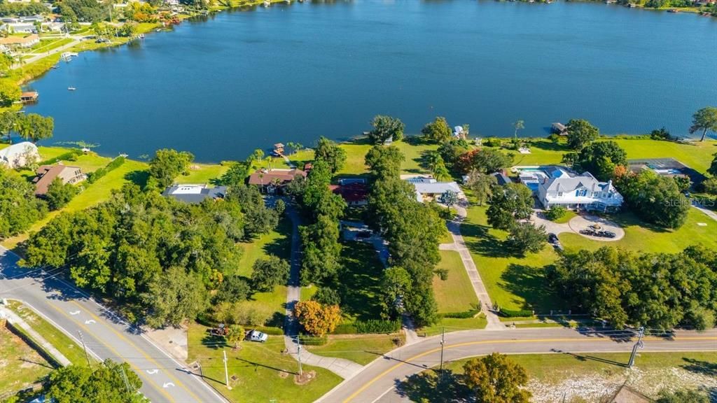 待售: $1,299,999 (5 贝兹, 3 浴室, 2589 平方英尺)