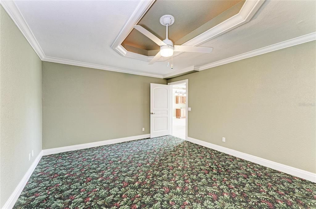 For Sale: $1,199,000 (3 beds, 3 baths, 4639 Square Feet)