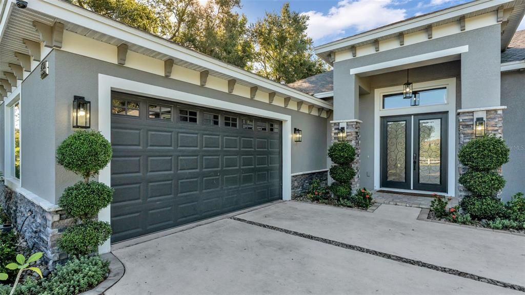 For Sale: $750,000 (4 beds, 3 baths, 2493 Square Feet)