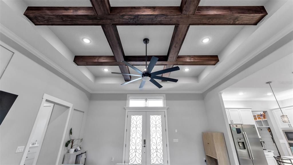 For Sale: $750,000 (4 beds, 3 baths, 2493 Square Feet)