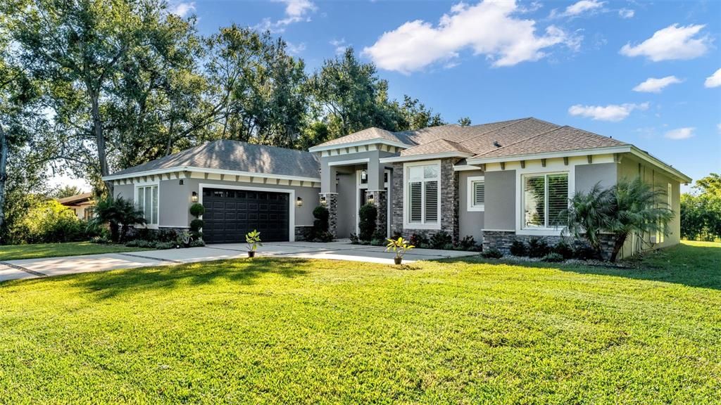 For Sale: $750,000 (4 beds, 3 baths, 2493 Square Feet)