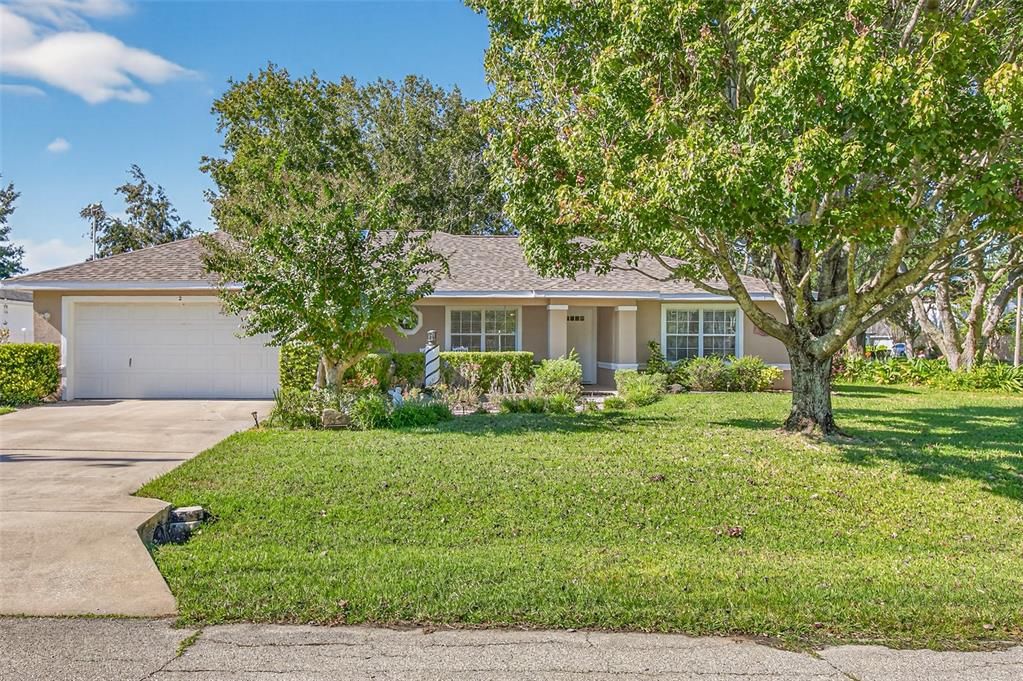 Active With Contract: $349,900 (3 beds, 2 baths, 1492 Square Feet)