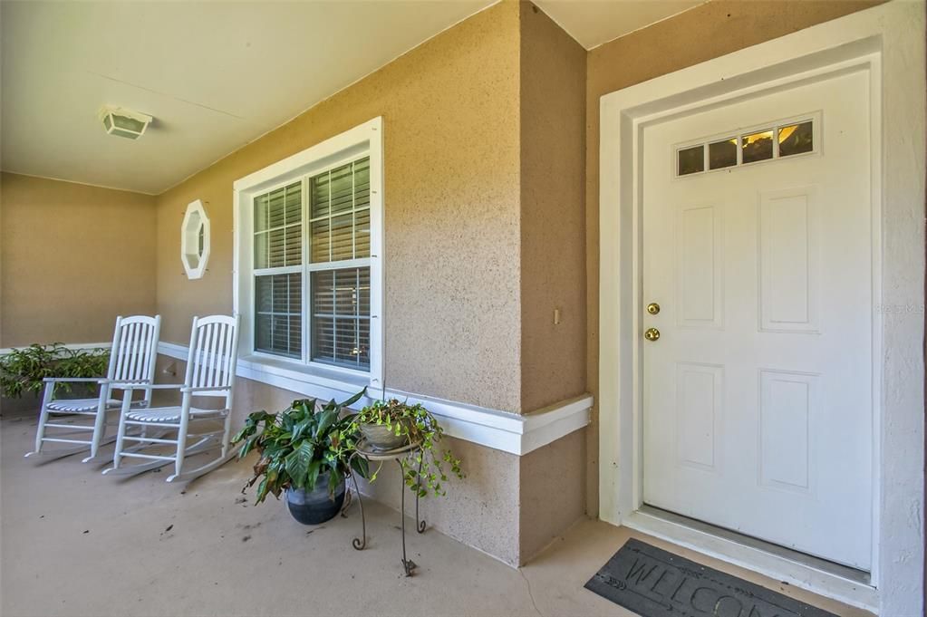 Active With Contract: $349,900 (3 beds, 2 baths, 1492 Square Feet)