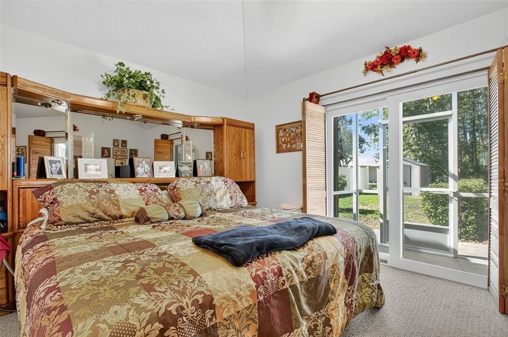 Active With Contract: $349,900 (3 beds, 2 baths, 1492 Square Feet)