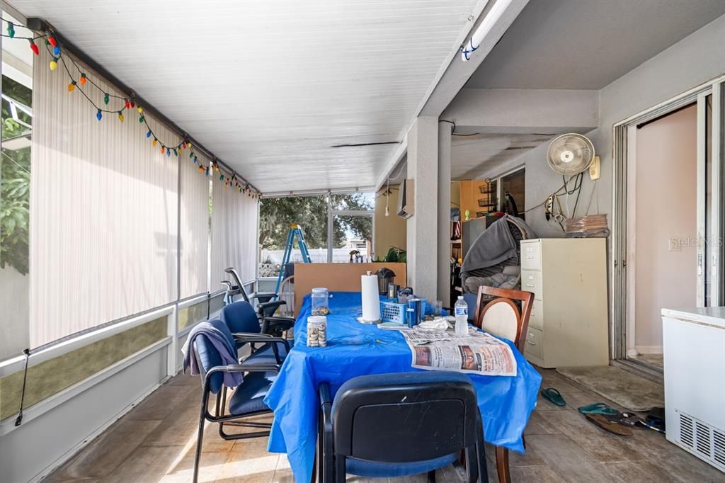 For Sale: $329,000 (3 beds, 2 baths, 1588 Square Feet)