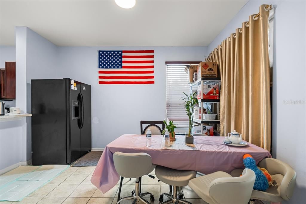 For Sale: $329,000 (3 beds, 2 baths, 1588 Square Feet)