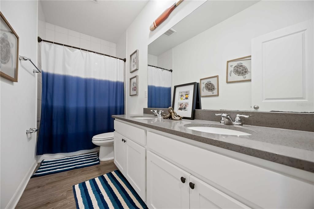 Active With Contract: $475,000 (4 beds, 2 baths, 2164 Square Feet)