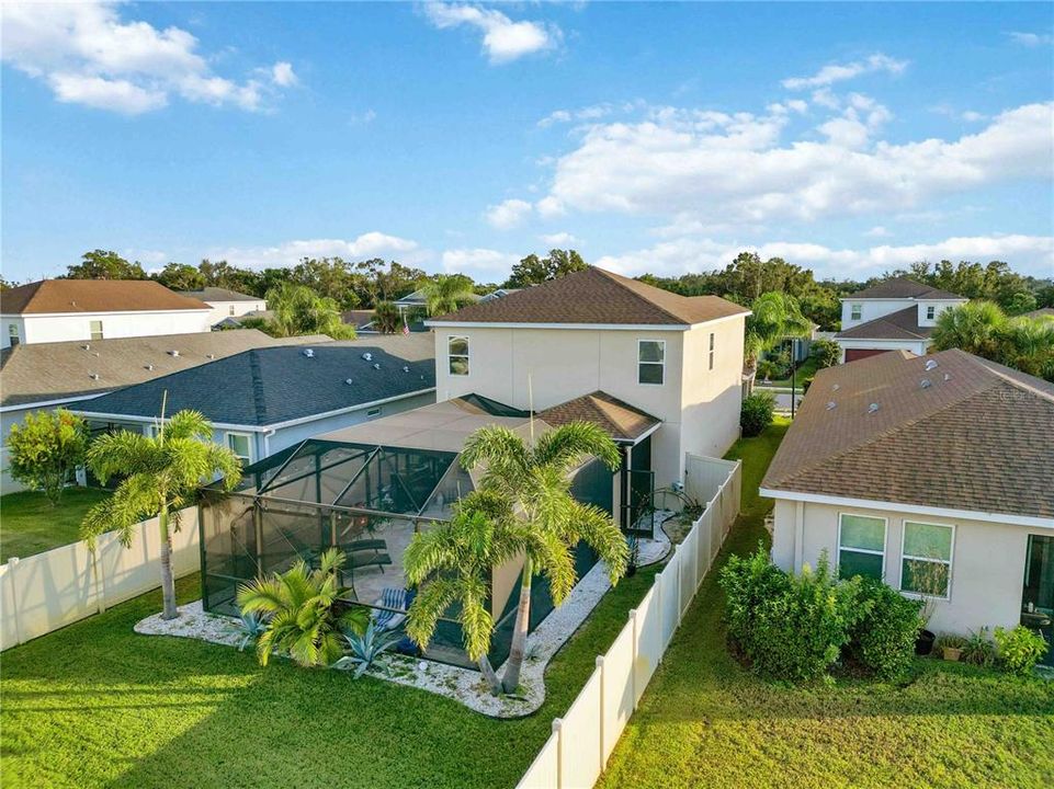 Active With Contract: $475,000 (4 beds, 2 baths, 2164 Square Feet)