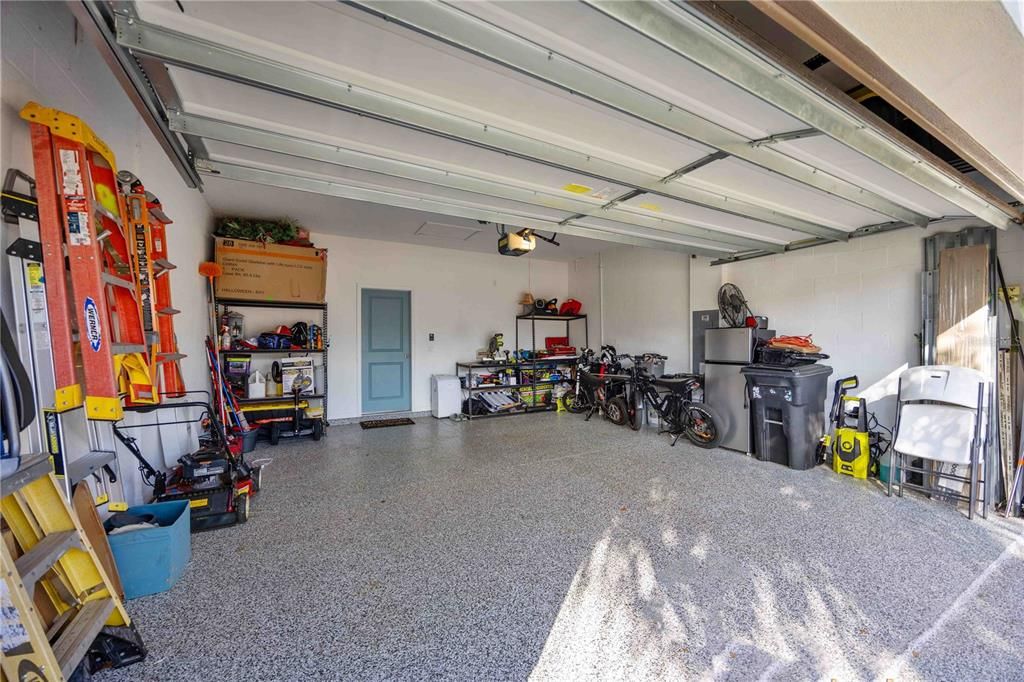 Active With Contract: $475,000 (4 beds, 2 baths, 2164 Square Feet)