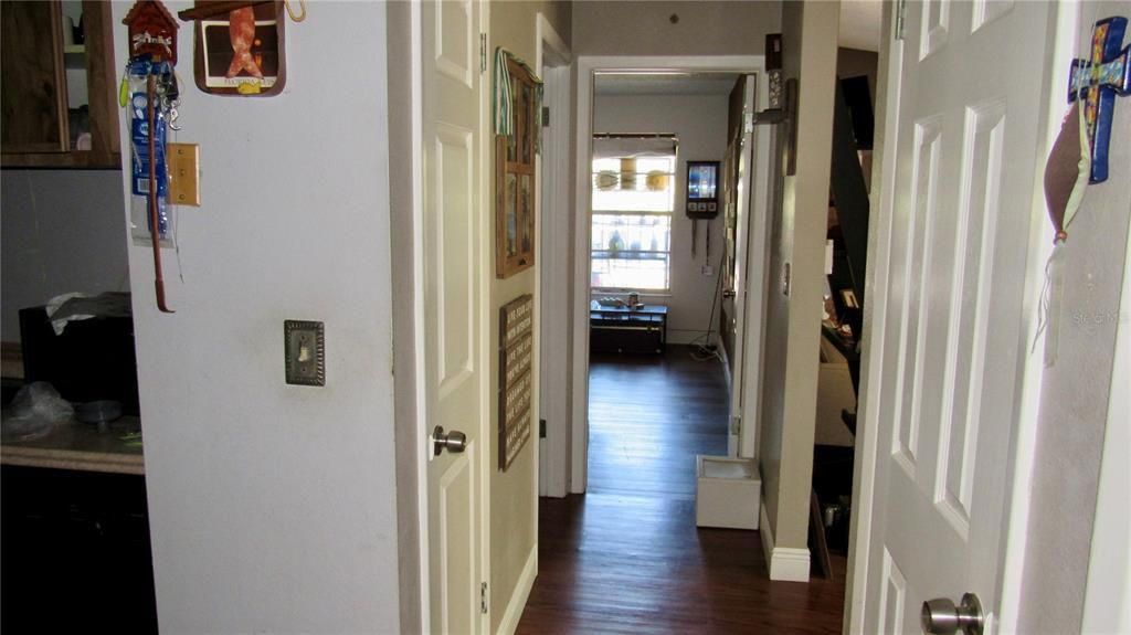 Под контрактом: $145,000 (2 спален, 2 ванн, 912 Квадратных фут)