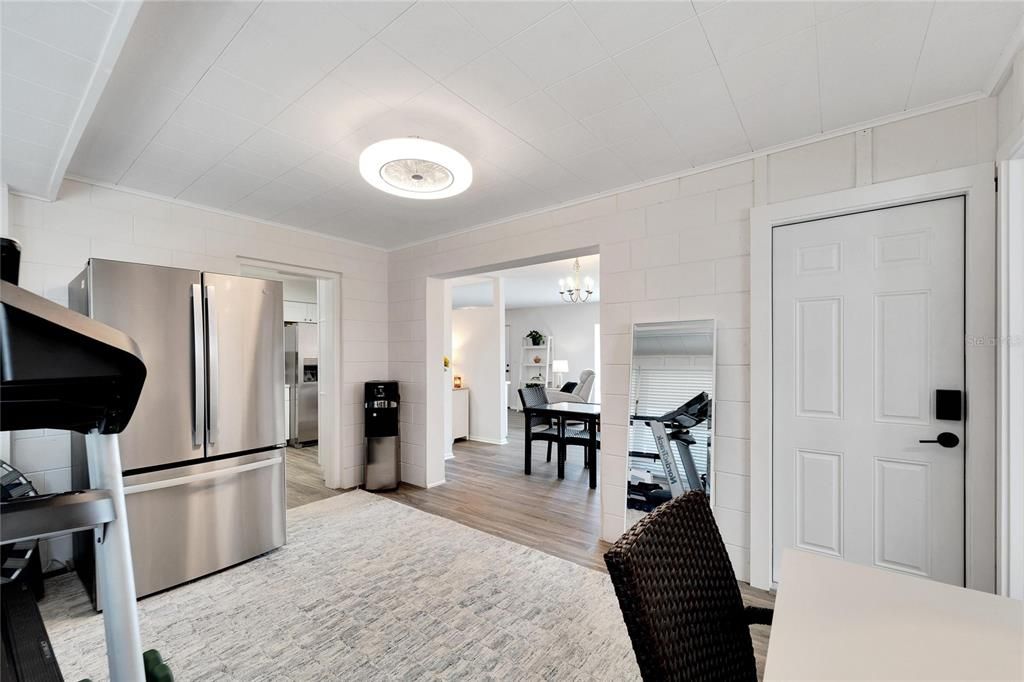 出租: $1,750 (2 贝兹, 1 浴室, 1149 平方英尺)