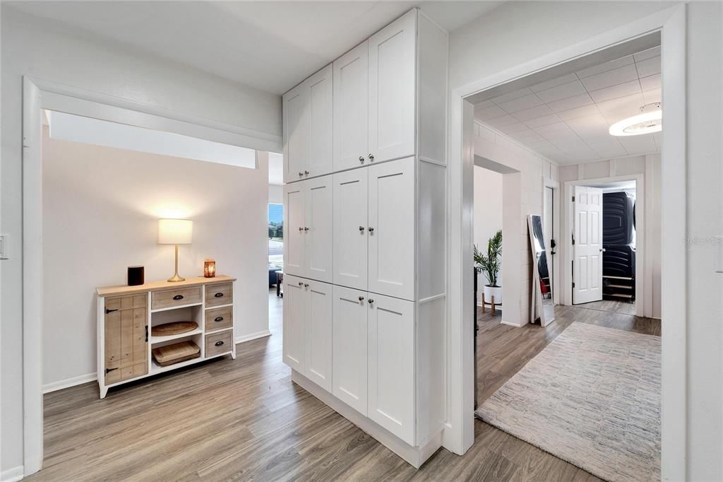 出租: $1,750 (2 贝兹, 1 浴室, 1149 平方英尺)