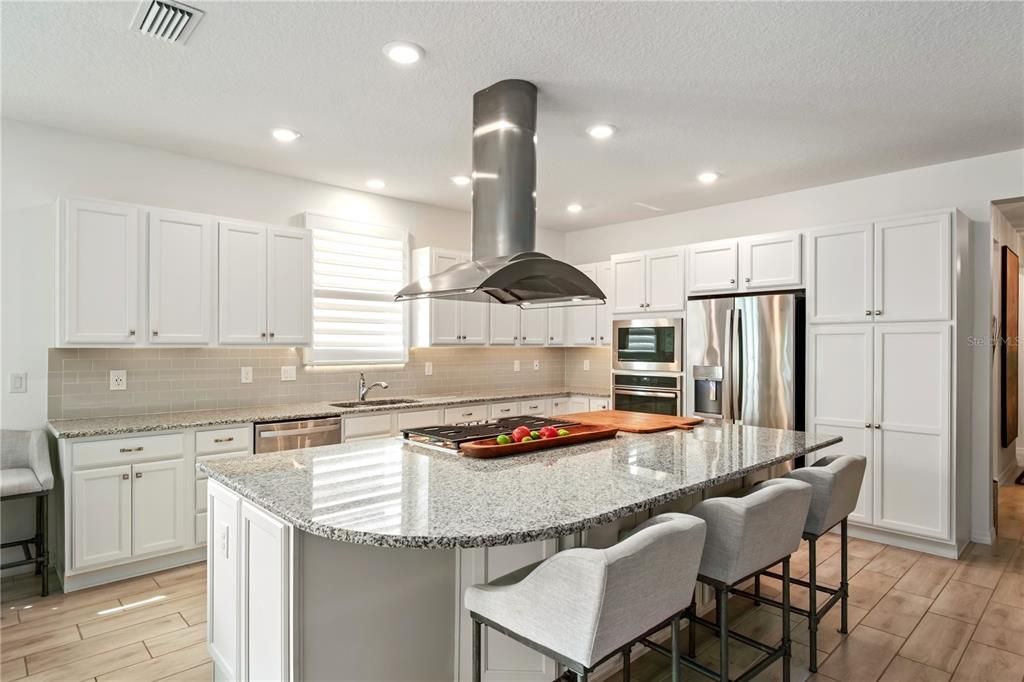 待售: $559,000 (2 贝兹, 2 浴室, 1901 平方英尺)