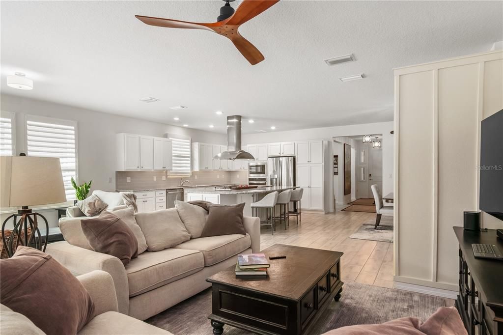 待售: $559,000 (2 贝兹, 2 浴室, 1901 平方英尺)