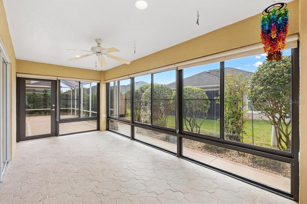 Active With Contract: $395,000 (3 beds, 2 baths, 1661 Square Feet)