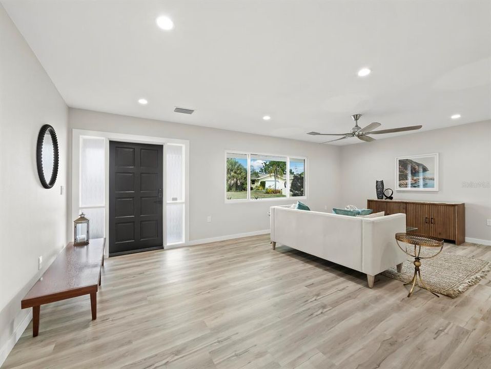 На продажу: $725,000 (3 спален, 2 ванн, 1885 Квадратных фут)