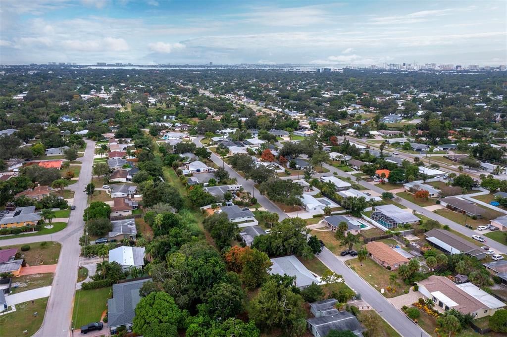 На продажу: $725,000 (3 спален, 2 ванн, 1885 Квадратных фут)