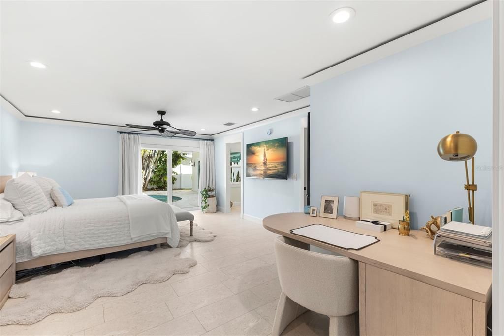 For Sale: $1,200,000 (3 beds, 3 baths, 2093 Square Feet)