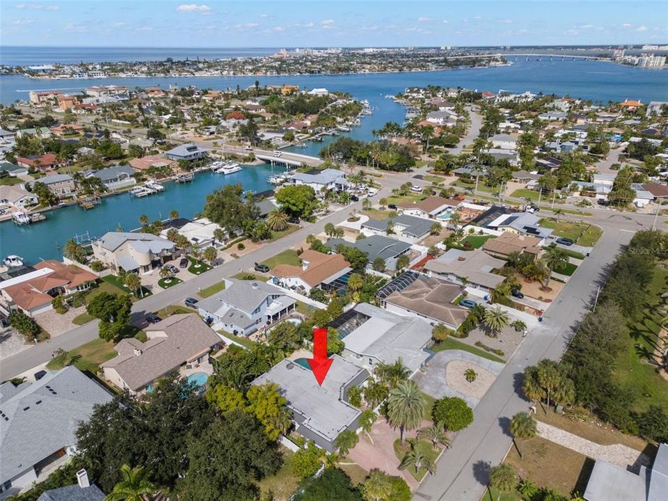 For Sale: $1,200,000 (3 beds, 3 baths, 2093 Square Feet)