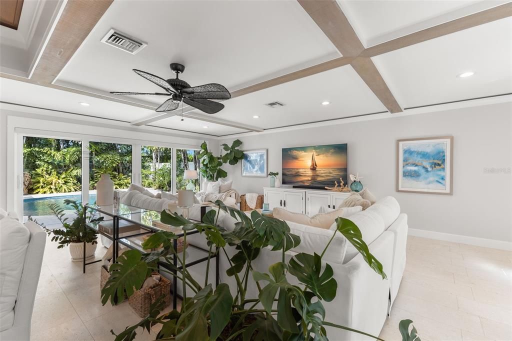 For Sale: $1,200,000 (3 beds, 3 baths, 2093 Square Feet)