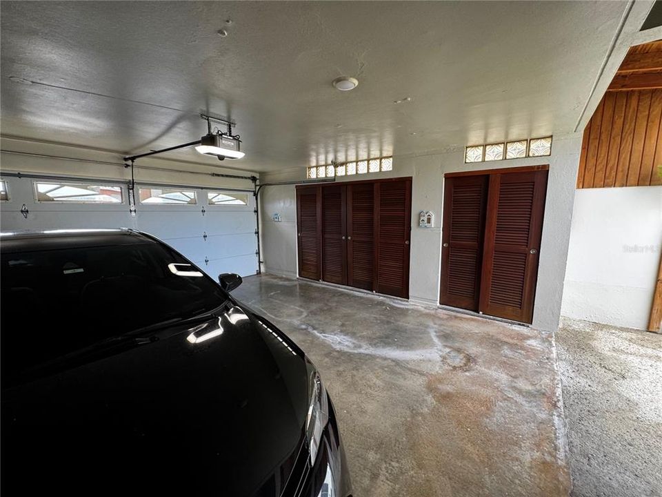 合同活跃: $290,000 (3 贝兹, 2 浴室, 1000 平方英尺)