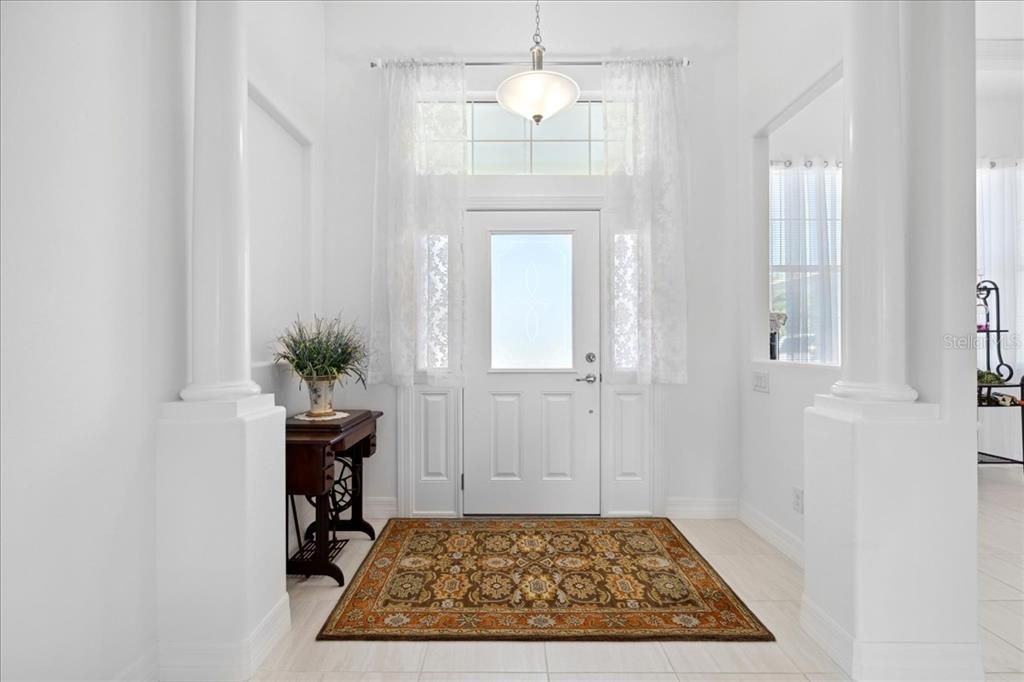 For Sale: $415,000 (3 beds, 2 baths, 1937 Square Feet)