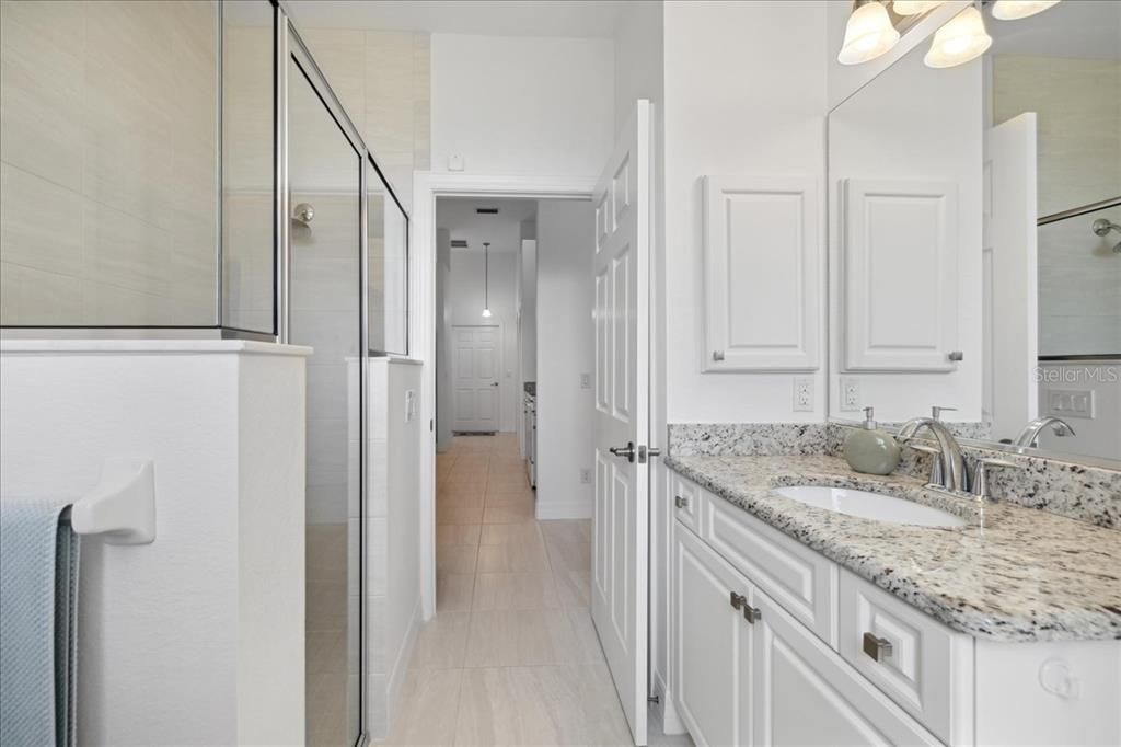 For Sale: $415,000 (3 beds, 2 baths, 1937 Square Feet)