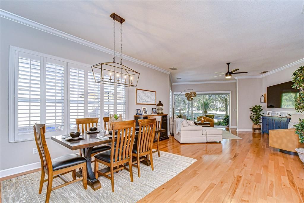 For Sale: $525,000 (3 beds, 3 baths, 2322 Square Feet)