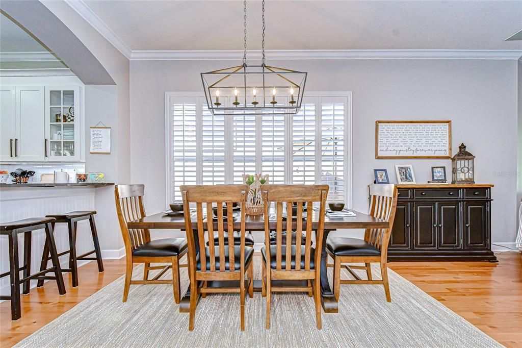 For Sale: $525,000 (3 beds, 3 baths, 2322 Square Feet)