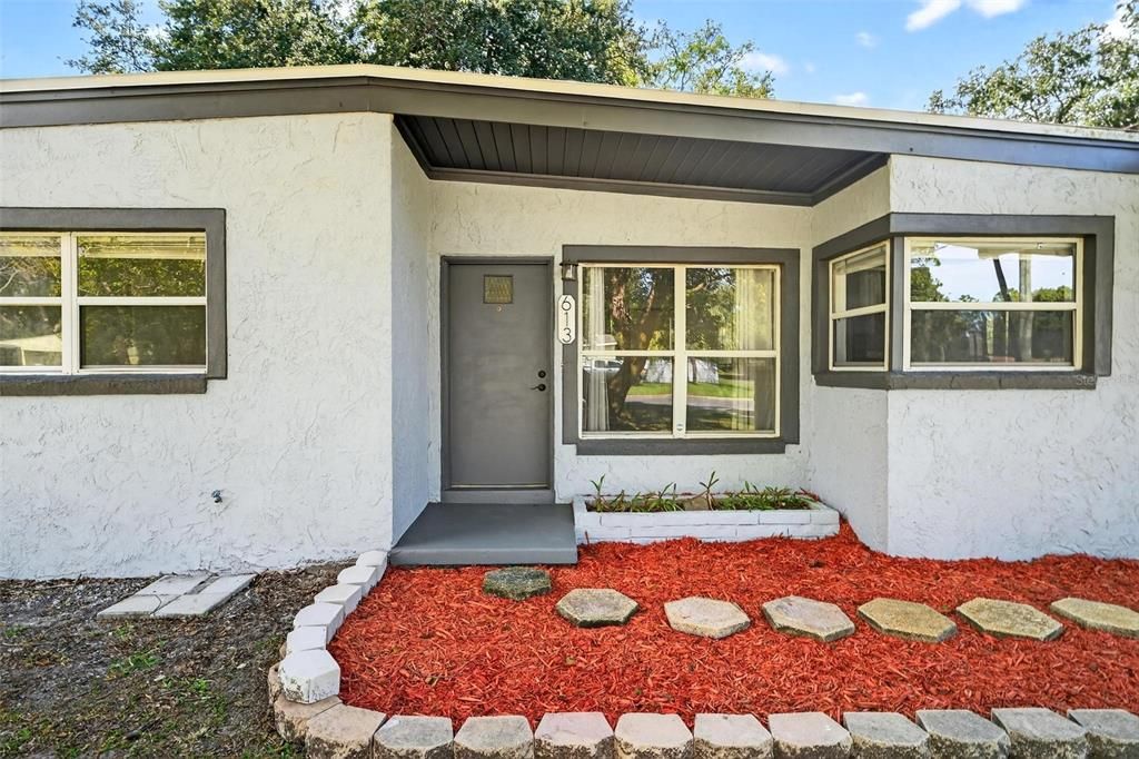 На продажу: $290,000 (3 спален, 1 ванн, 1012 Квадратных фут)