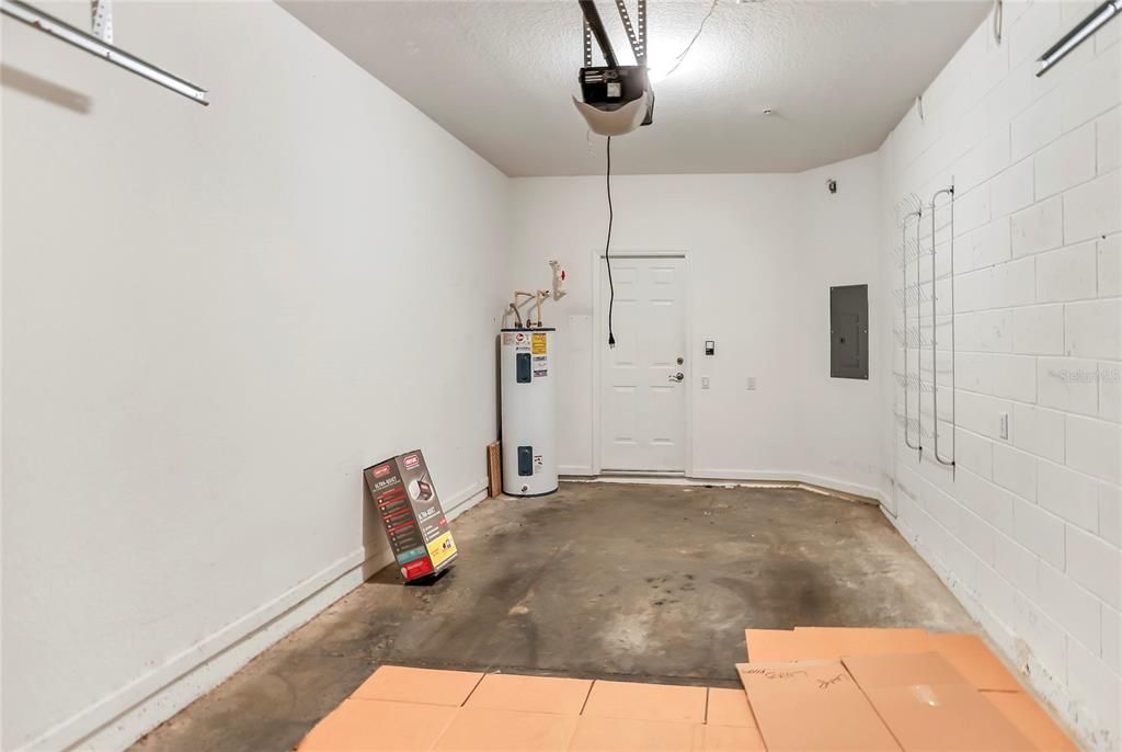 For Sale: $310,000 (3 beds, 2 baths, 1682 Square Feet)