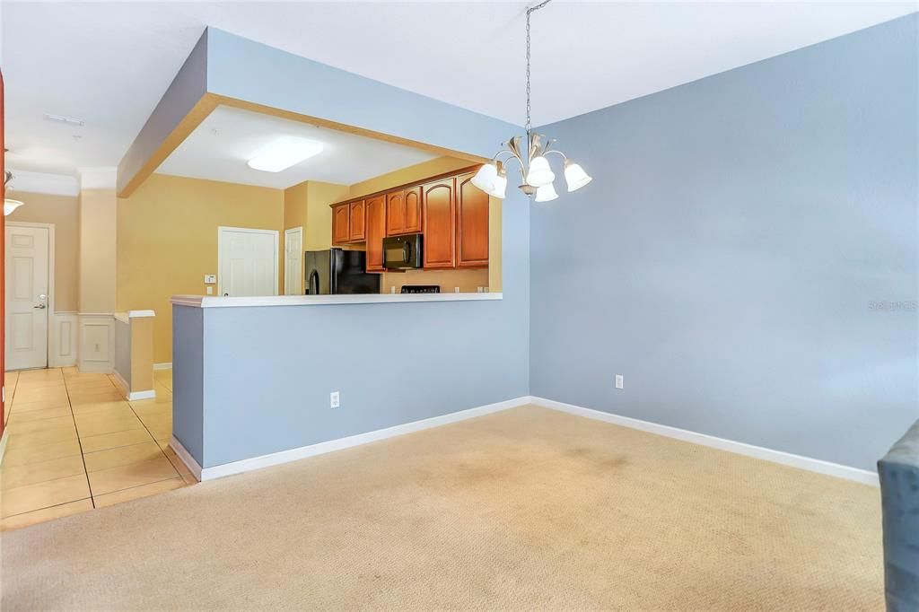 For Sale: $310,000 (3 beds, 2 baths, 1682 Square Feet)