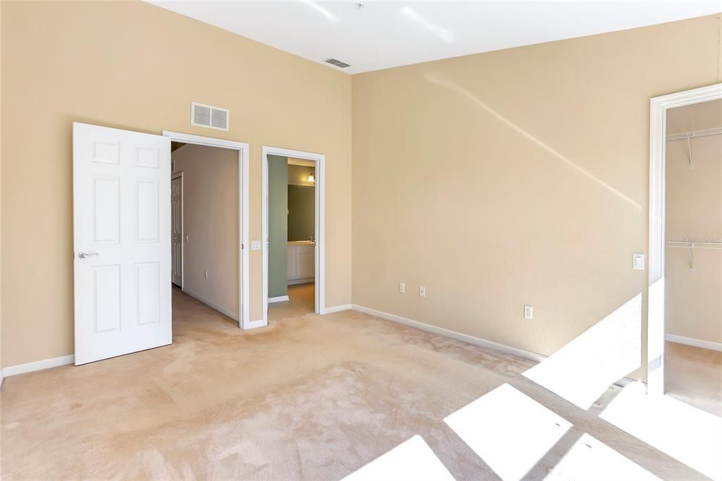 For Sale: $310,000 (3 beds, 2 baths, 1682 Square Feet)