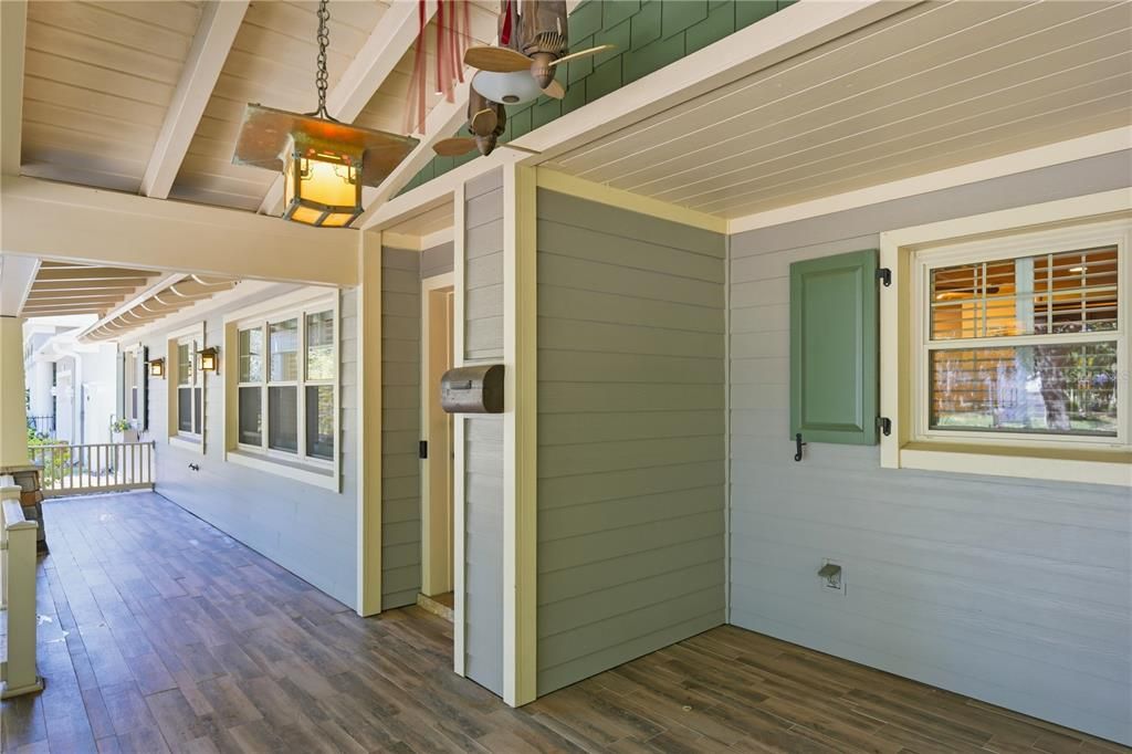 For Sale: $729,000 (4 beds, 2 baths, 1832 Square Feet)