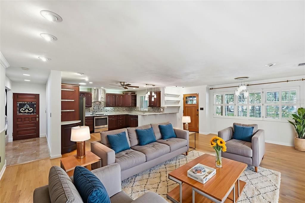 For Sale: $729,000 (4 beds, 2 baths, 1832 Square Feet)